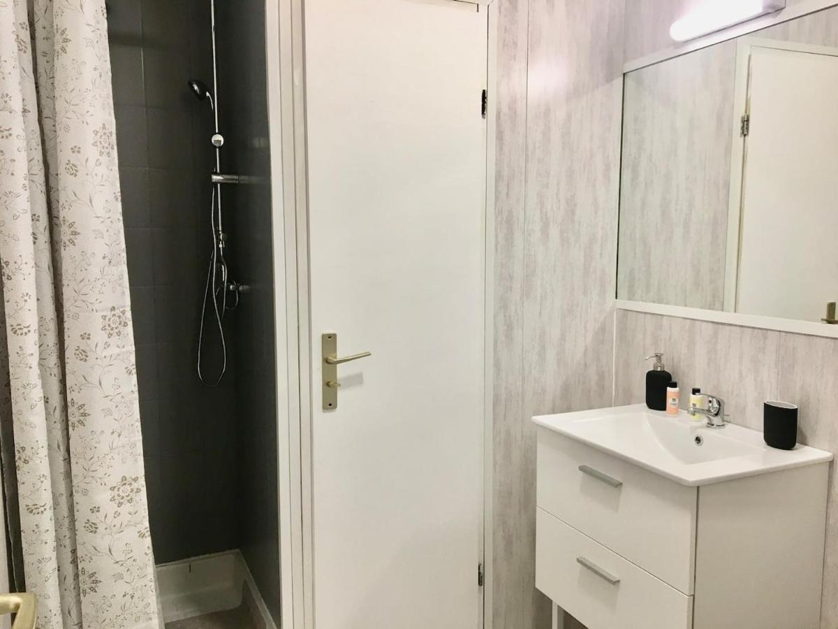 Studio Proche Centre, Zoo Et Axes Routiers Apartment Мобюж Екстериор снимка